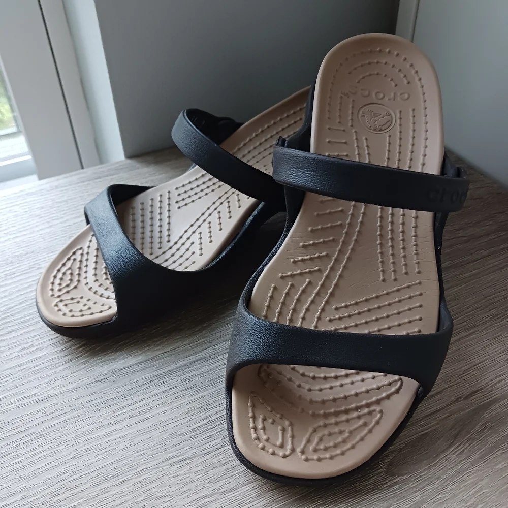 🌷 Crocs Cleo Open Toe Slide Sandal - Picture 4 of 13